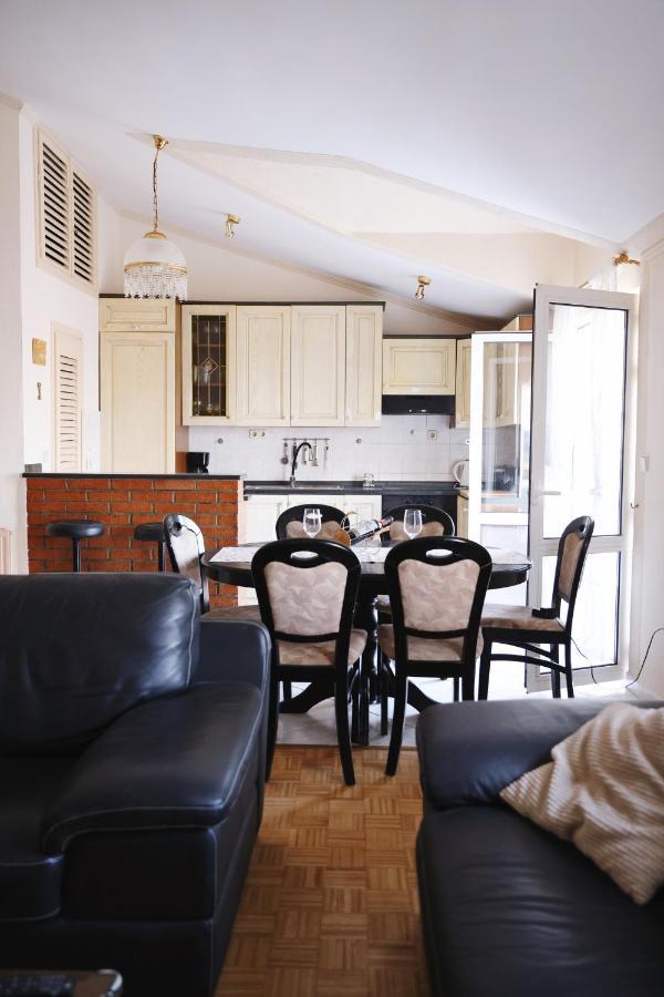 Apartment Blanka With A Beautiful View Of Trogir Exterior foto