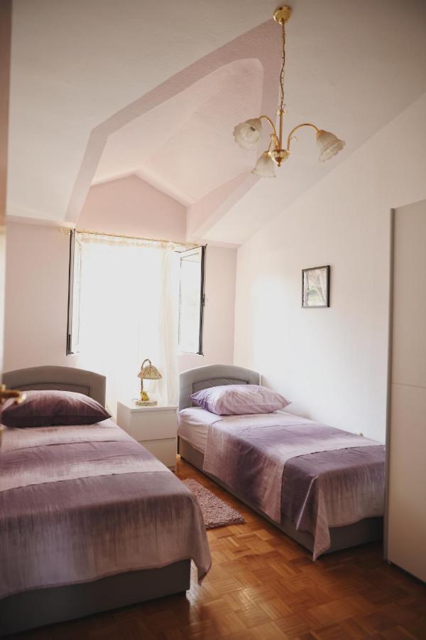 Apartment Blanka With A Beautiful View Of Trogir Exterior foto