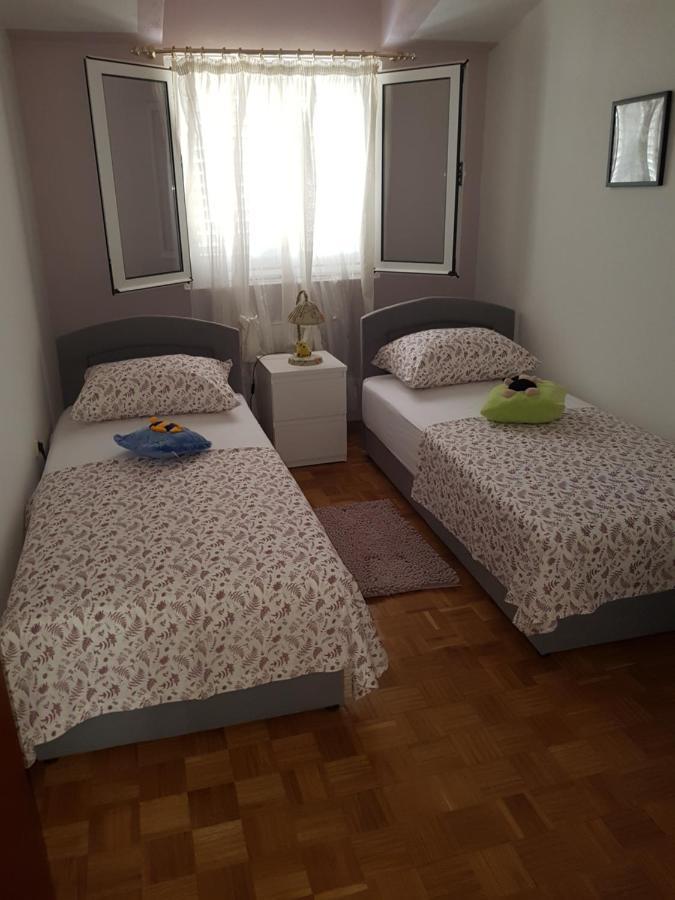 Apartment Blanka With A Beautiful View Of Trogir Exterior foto